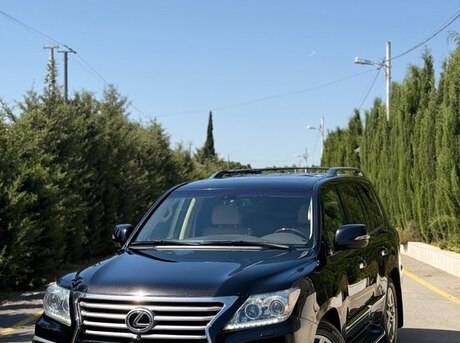 Lexus LX 570 2012