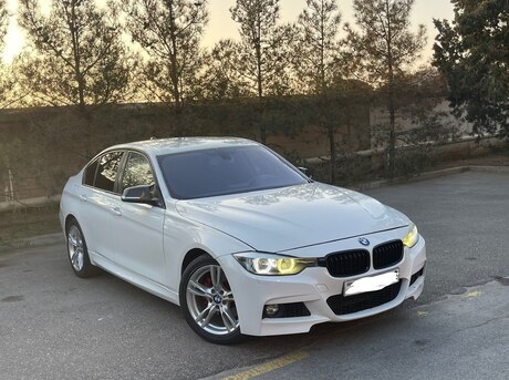 BMW 328 2013