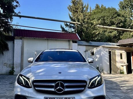 Mercedes E 300 2017