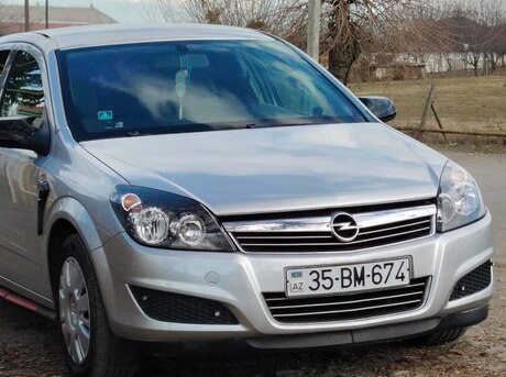 Opel Astra 2007