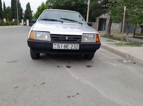LADA (VAZ) 21099 1993