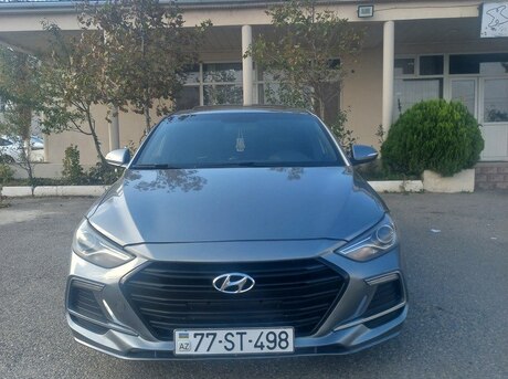 Hyundai Elantra 2017