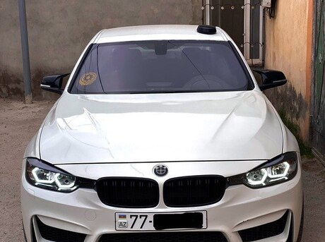 BMW 328 2013
