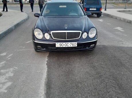 Mercedes E 220 2002