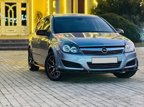 Opel Astra 2007