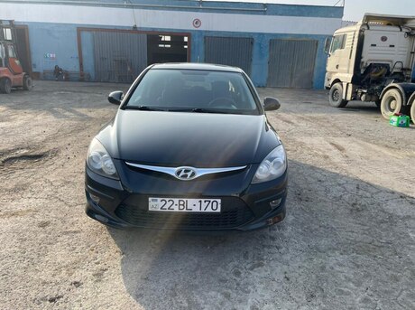 Hyundai i30 2011