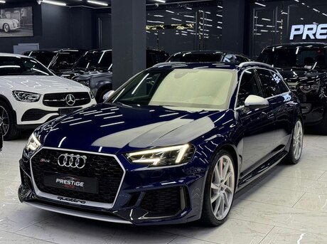 Audi RS4 2017