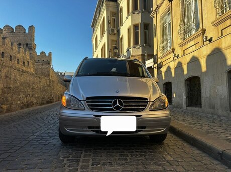 Mercedes Viano