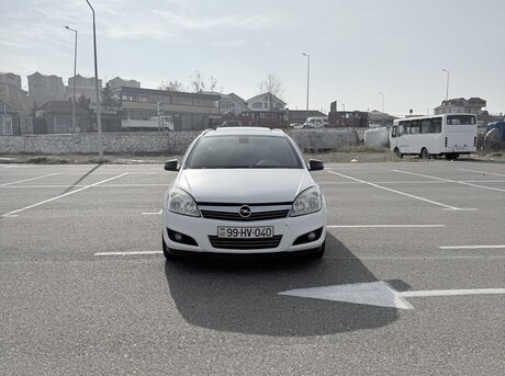 Opel Astra 2009