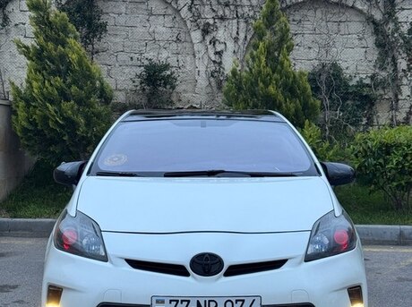 Toyota Prius 2014