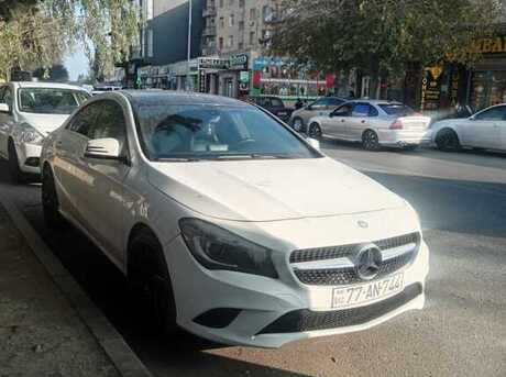 Mercedes CLA 250 4MATIC 2013