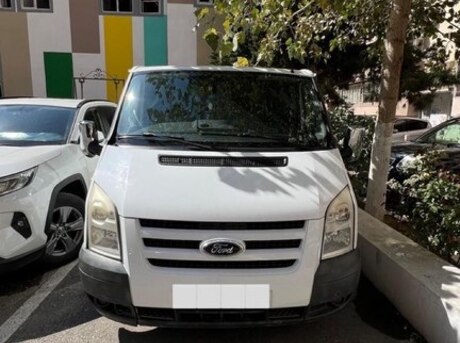 Ford Transit 2010
