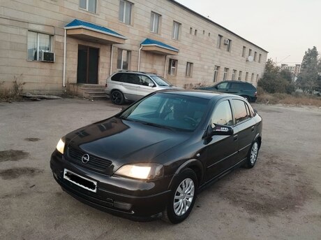 Opel Astra 2001
