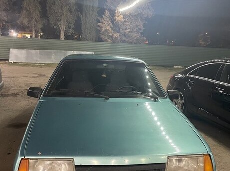 LADA (VAZ) 21099 2001
