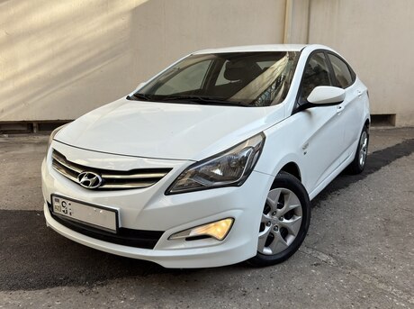 Hyundai Accent 2015