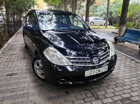 Nissan Tiida 2011