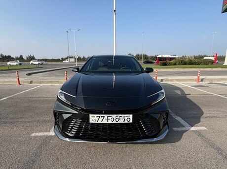 Toyota Camry 2024
