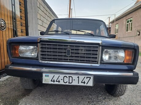 LADA (VAZ) 2107 2000