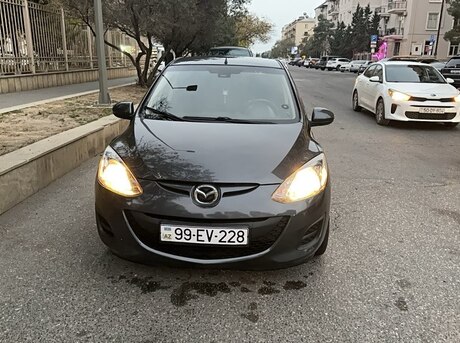 Mazda 2 2014