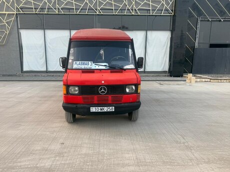 Mercedes 208 D 1992