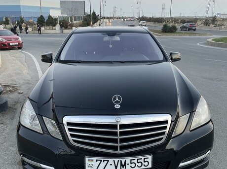 Mercedes E 220 2012