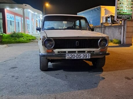 LADA (VAZ) 21013 1983