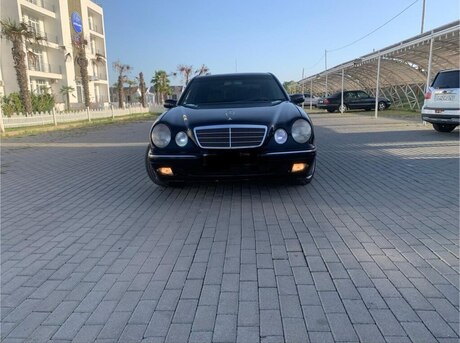 Mercedes E 220 1998