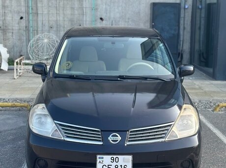 Nissan Tiida 2008