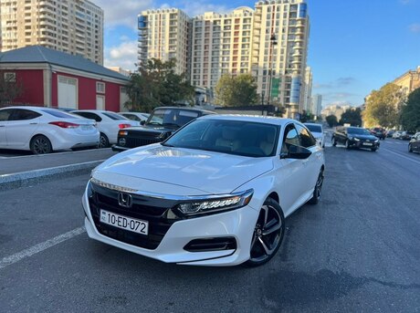 Honda Accord 2019