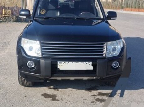 Mitsubishi Pajero 2007
