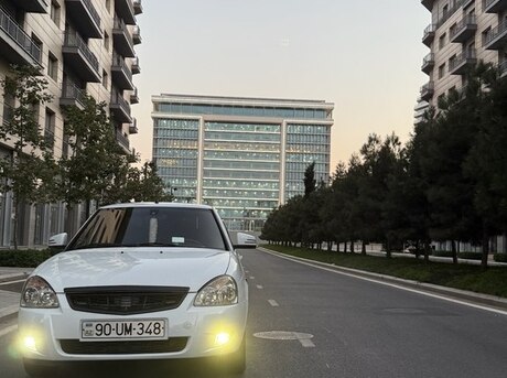 LADA (VAZ) Priora 2017