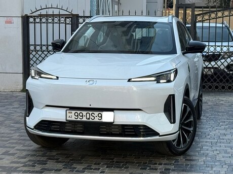 Changan Qiyuan Q05 2025