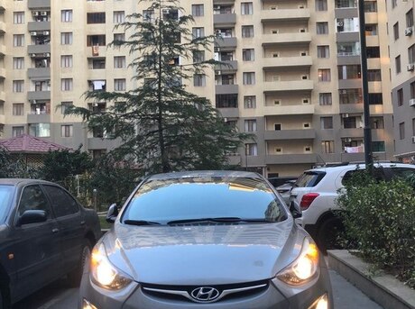 Hyundai Avante 2014
