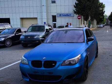 BMW 545 2004