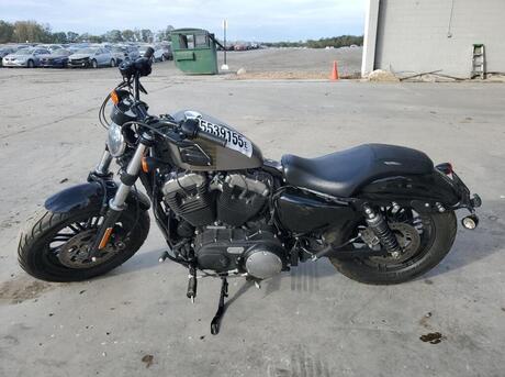 Harley-Davidson Sportster Custom 1200