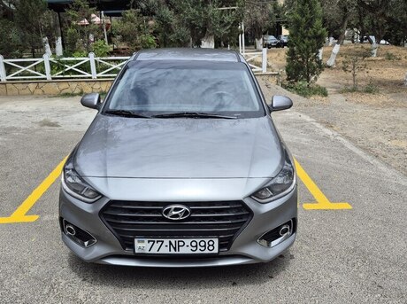 Hyundai Accent