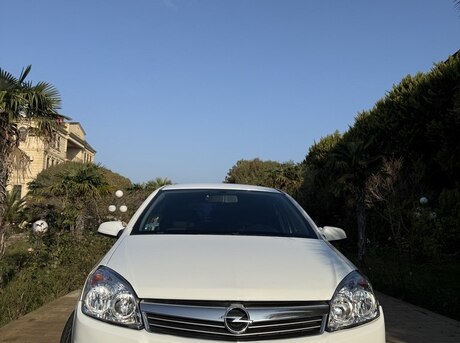Opel Astra 2008