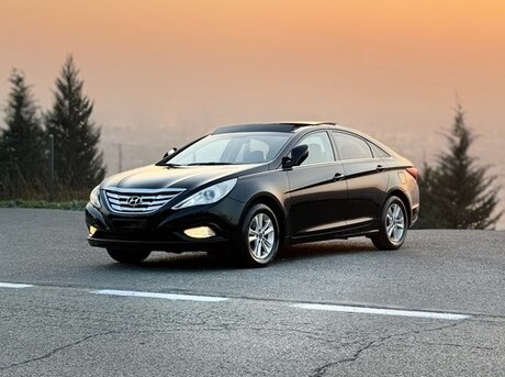 Hyundai Sonata 2011
