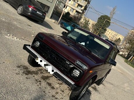 LADA (VAZ) Niva