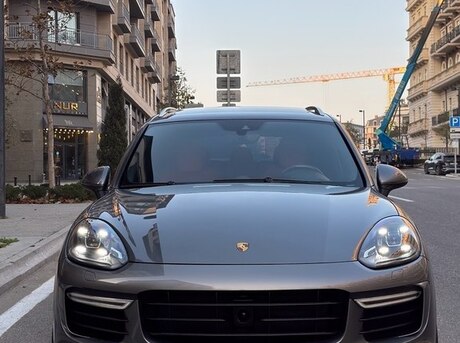 Porsche Cayenne Turbo