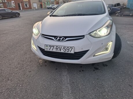 Hyundai Avante 2015