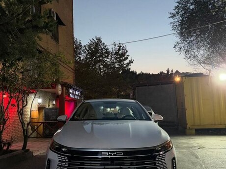 BYD Destroyer 05 2025