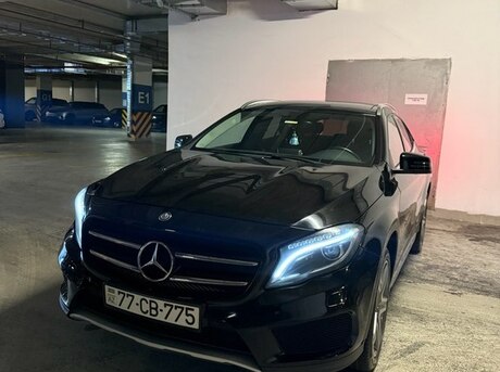 Mercedes GLA 250