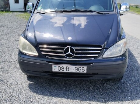 Mercedes  2005
