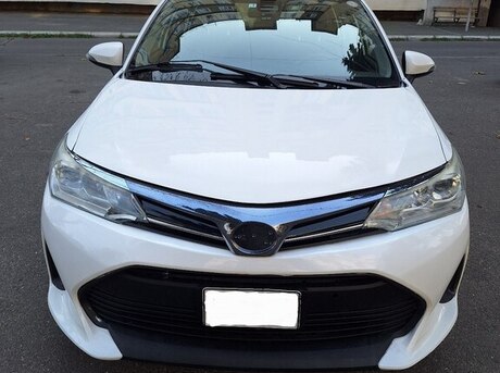 Toyota Corolla Fielder 2018