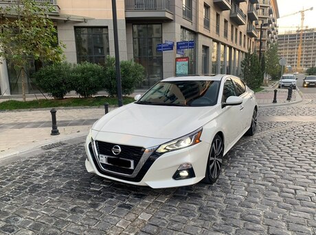 Nissan Altima 2018