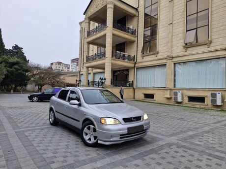 Opel Astra 1999