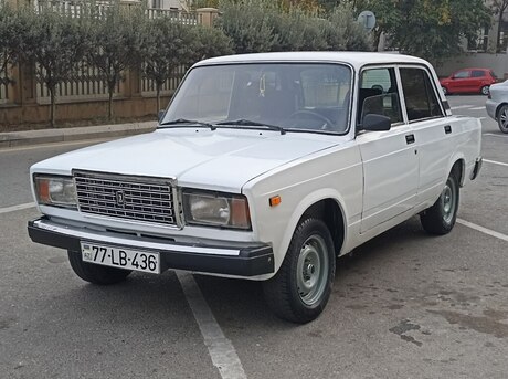 LADA (VAZ) 2107 2000