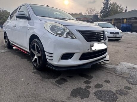 Nissan Latio 2014