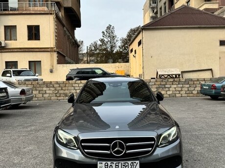 Mercedes E 220 d 2016